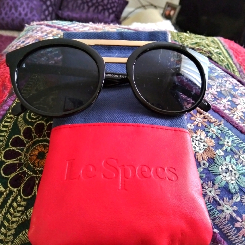 Le Specs Black Lagoon sunglasses